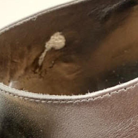 Michael Kors Black Leather Platform Heels Peep Toe Gold Buckle Women’s 6.5 - Picture 16 of 16